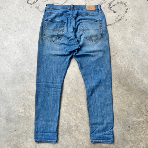Lucky Brand Men's Distressed Blue Slim Straight Leg Jeans - Picture 2 of 12